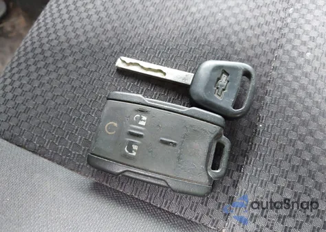 2014 Chevrolet Silverado 1500 2Lt z USA, uszkodzony, nr VIN 1GCVKREC0EZ332739